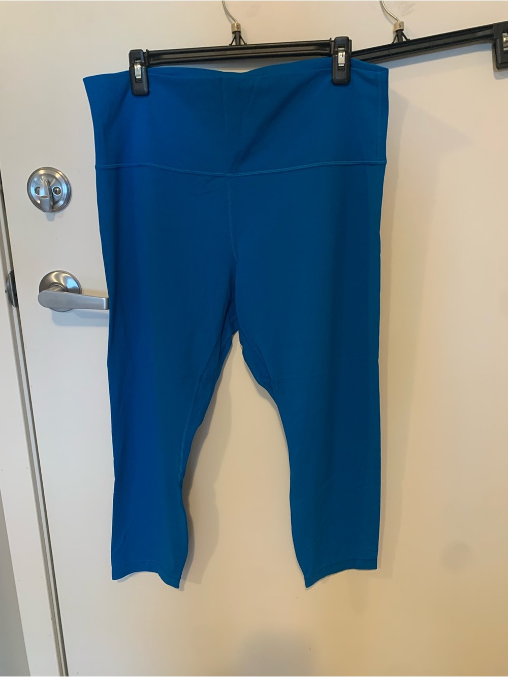 Lululemon Capri Leggings - size 14